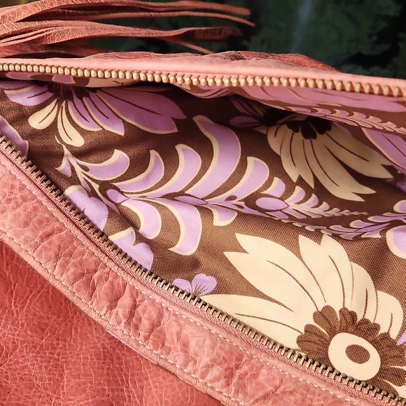 Large BULGA Dusty Rose Leather Satchel - Picture 7 of 11